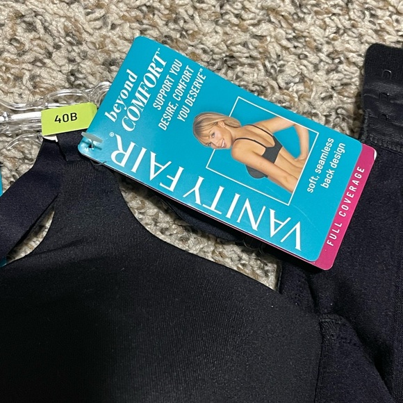 Vanity Fair Women's Wireless Beyond Comfort Bra with Seamless Back Size: 40B - Picture 6 of 6